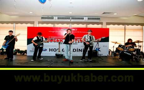 2.ULUSLARARASI ÇOCUK FESTİVALİ TÜM HIZIYLA SÜRÜYOR.