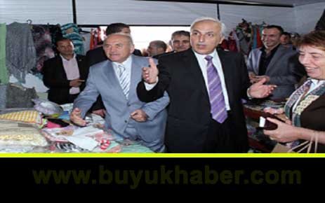 5. Doğu`dan İstanbul`a Kadın Eli Sergisi” Taksim Meydanı’nda açıldı. 