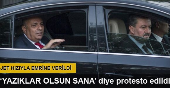 Ahmet Davutoğlu, Tuğrul Türkeş ile görüştü