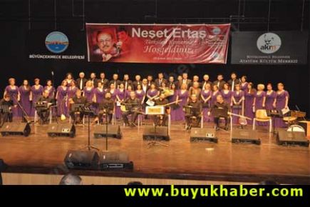 A.K.M.'de Neşet Ertaş Türküleri konseri dinleyenleri mest etti…