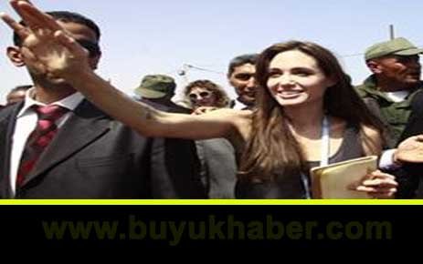 Angelina Jolie Libya Tunus sınırında