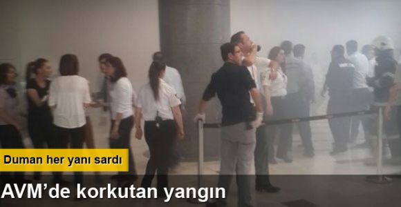 Antalya'da AVM'de yangın