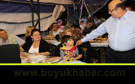 Bakırköy Belediyesi'nden parkta iftar