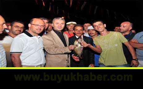 BALIK FESTİVALİ’NE BİNLERCE KİŞİ AKIN ETTİ…