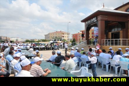 BEYLİKDÜZÜ HZ. ALİ CAMİİ’NİN AÇILIŞI BÜYÜK COŞKUYA SAHNE OLDU