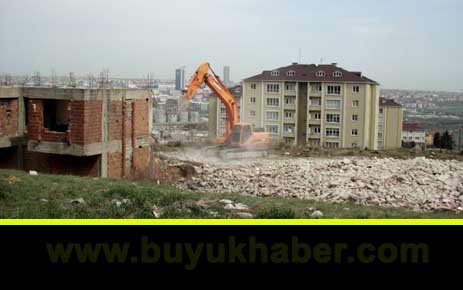 BEYLİKDÜZÜ’NDE KAÇAK YAPILAŞMAYA GEÇİT YOK