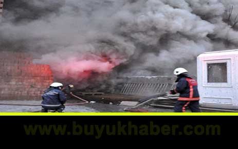 Beylikdüzü'nde işyeri yangını: 2 ölü