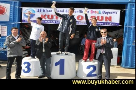 Büyükçekmece de Sörfçüler, Olimpiyat için yarıştı