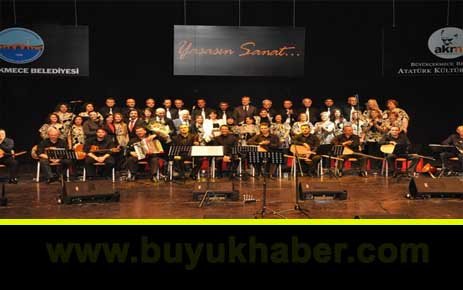 Büyükçekmece'yi Türk Halk Müziği Korosu esti kavurdu...