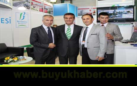 CEBIT BİLİŞİM FUARINDA ‘BEYLİKDÜZÜ STANDI’NA YOĞUN İLGİ