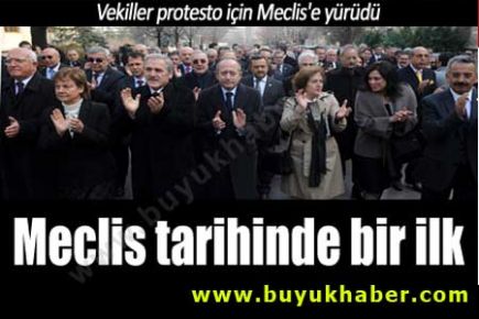 CHP'li vekiller Meclis'e yürüdü
