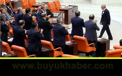 CHP'li vekilleri hastanelik eden haber.