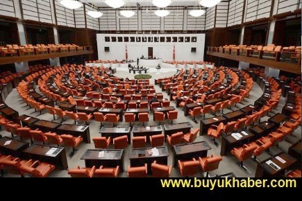 Demokratikleşme Paketi TBMM Genel Kurulu'nda kabul edildi