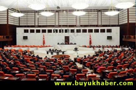 Emekli vekil aylıklarına düzenleme TBMM'den geçti