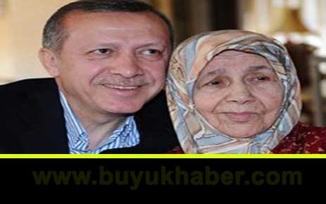 Erdoğan annesi Tenzile Erdoğan'ın anneler gününü kutladı