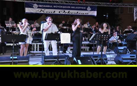 ERGUVAN FESTİVALİNDE; SÖYLEŞİ, TİYATRO VE DEV KADROSUYLA ORKESTRA