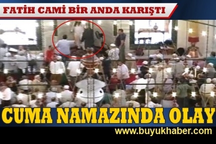 Fatih Camii'nde olay