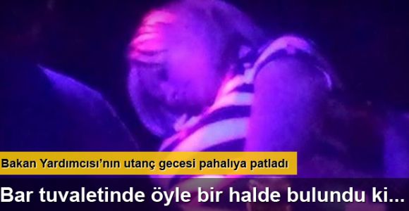 Gece kulübü tuvaletinde sızan bakan yardımcısı görevden alındı