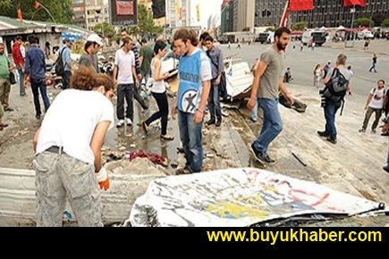 Gezi Parkı'ndaki barikatlar kaldırılıyor