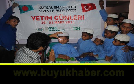 İHH Bangladeş’te yetim çocukları sünnet ettirdi