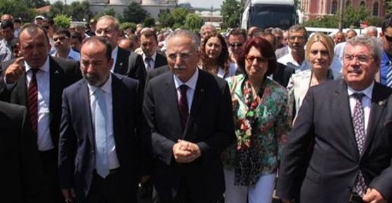 İhsanoğlu: Saygısızlık, nefret tohumlarının ekilmesini istemiyoruz