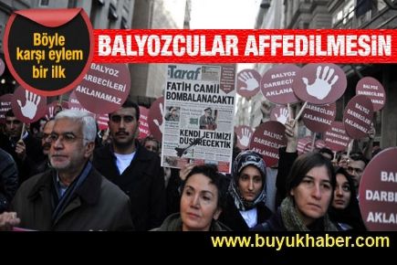İstanbul Taksim'de Balyozcular aklanamaz eylemi