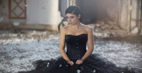 SEDA SÖZ'DEN ''UNUT GİTTİĞİN BİR YERDE''