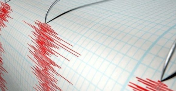 Van ve Şemdinli'de deprem